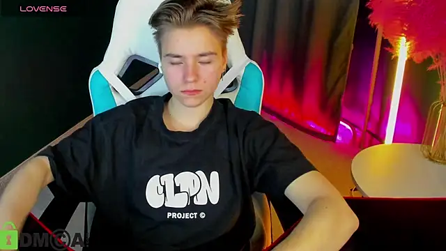 Snapshot of Jean_Wilsons chatting on 03.21.25 Jean Wilsons online show from 03.21.25