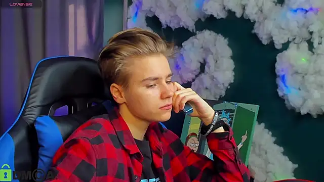 Snapshot of Jean_Wilsons chatting on 09.13.25 Jean Wilsons online show from 09.13.25