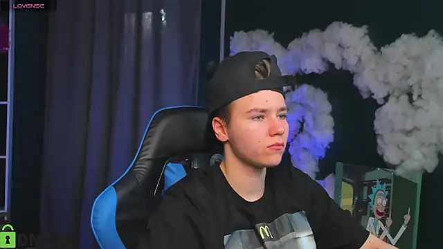 Snapshot of Jean_Wilsons chatting on 10.04.25 Jean Wilsons online show from 10.04.25