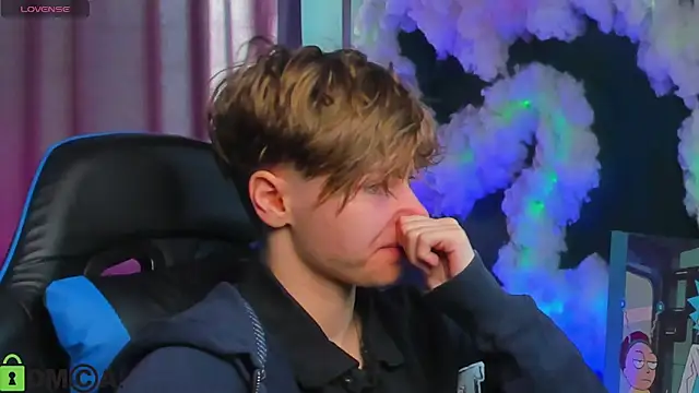 Snapshot of Jean_Wilsons chatting on 10.12.25 Jean Wilsons online show from 10.12.25