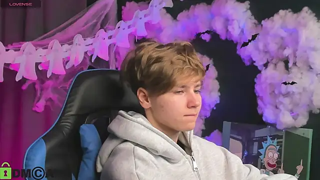 Snapshot of Jean_Wilsons chatting on 10.26.25 Jean Wilsons online show from 10.26.25