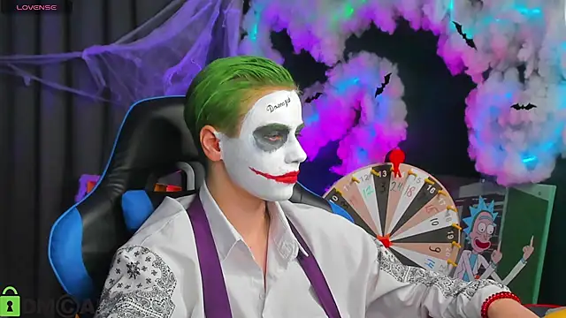 Snapshot of Jean_Wilsons chatting on 10.30.25 Jean Wilsons online show from 10.30.25