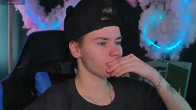 Jean Wilsons online show from 03.23.26