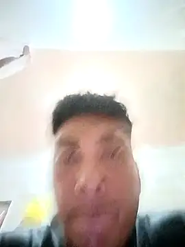 crisssalazar online show from 09.09.25