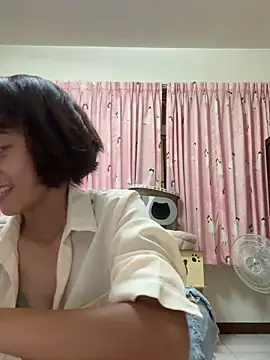 Snapshot of ladypaggy chatting on 09.28.25 ladypaggy online show from 09.28.25