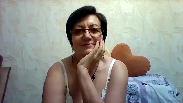 Snapshot of Lota5821 chatting on 03.17.25 Lota5821 online show from 03.17.25