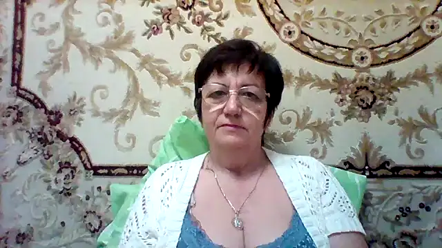Snapshot of Lota5821 chatting on 03.18.25 Lota5821 online show from 03.18.25