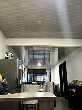 Snapshot of Sara_Charmy chatting on 09.26.25 Sara Charmy online show from 09.26.25