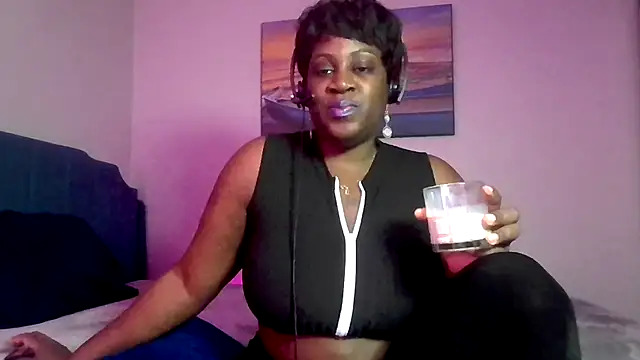 lovelyenigma365 online show from 03.01.25