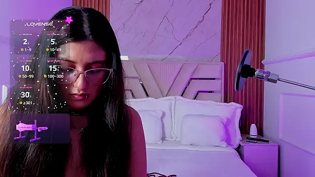 Snapshot of Gabrielakassi chatting on 03.19.25 Gabrielakassi online show from 03.19.25