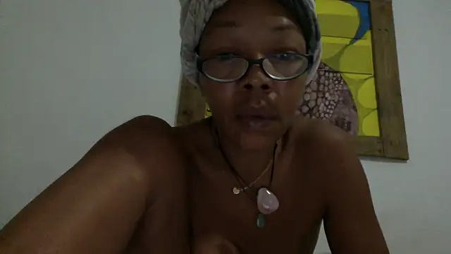 Ladyzee25 online show from 09.19.25