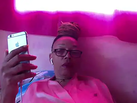 Ladyzee25 online show from 03.23.26