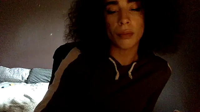 Naomishow33 online show from 03.19.25