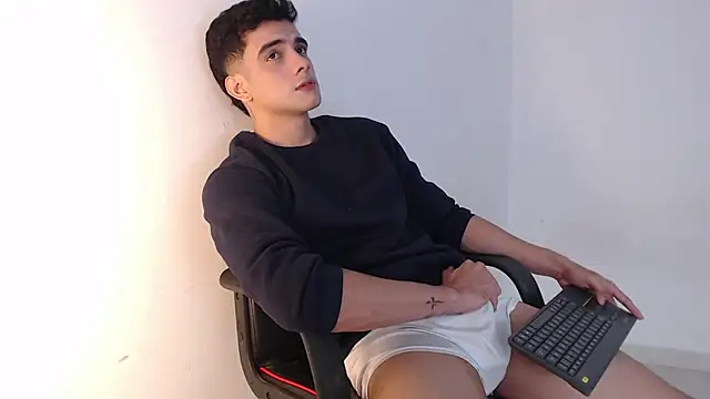 adam levis17 online show from 10.11.25