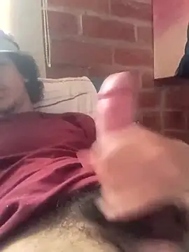 Snapshot of chillcol chatting on 03.20.25 chillcol online show from 03.20.25