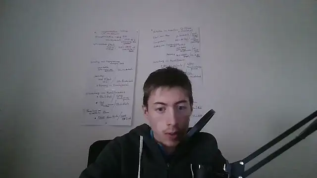 Snapshot of xy_monkeyBigCock chatting on 10.17.25 xy monkeyBigCock online show from 10.17.25