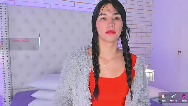 Emilly wilson  online show from 10.27.25