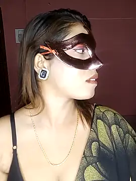 Snapshot of Exotic_couple_38 chatting on 02.18.26 Exotic couple 38 online show from 02.18.26