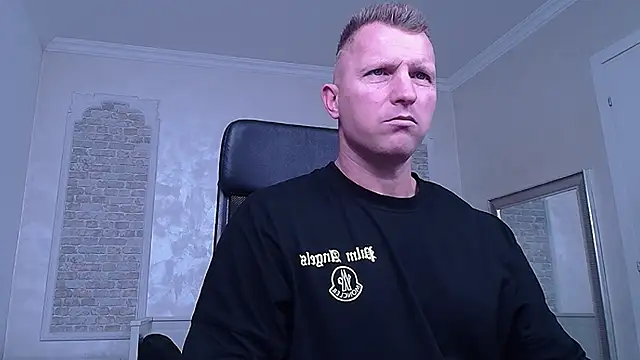 RomeoMalcolm online show from 03.18.25