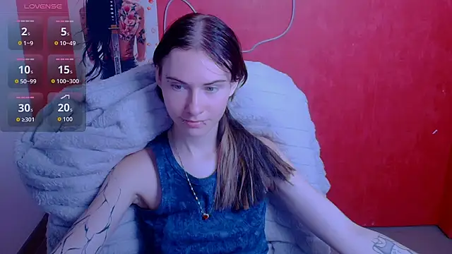 Snapshot of Fiona_Night chatting on 06.28.26 Fiona Night online show from 06.28.26