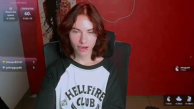 Snapshot of Fiona_Night chatting on 07.27.26 Fiona Night online show from 07.27.26