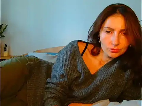 Snapshot of Irina9793 chatting on 10.21.25 Irina9793 online show from 10.21.25