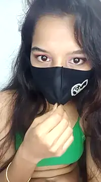 Snapshot of Orna-1 chatting on 03.03.25 Orna-1 online show from 03.03.25