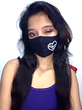 Snapshot of Orna-1 chatting on 03.12.25 Orna-1 online show from 03.12.25