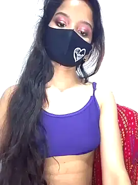Snapshot of Orna-1 chatting on 03.13.25 Orna-1 online show from 03.13.25