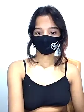 Snapshot of Orna-1 chatting on 03.15.25 Orna-1 online show from 03.15.25