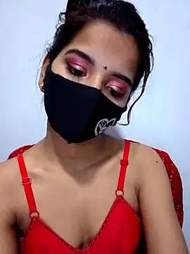 Snapshot of Orna-1 chatting on 03.22.25 Orna-1 online show from 03.22.25