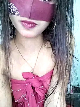 Snapshot of Orna-1 chatting on 09.16.25 Orna-1 online show from 09.16.25