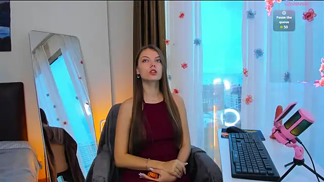 Alice neon online show from 10.01.25