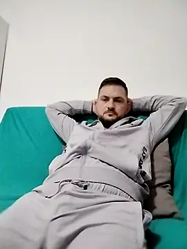 iurinicola online show from 03.08.26