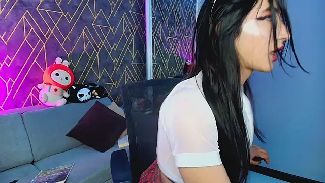 Tahara Romanov online show from 09.25.25