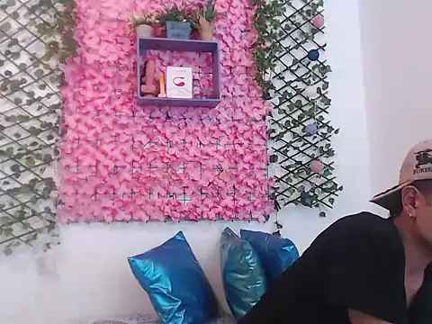 Snapshot of willians___0 chatting on 10.25.25 willians 0 online show from 10.25.25