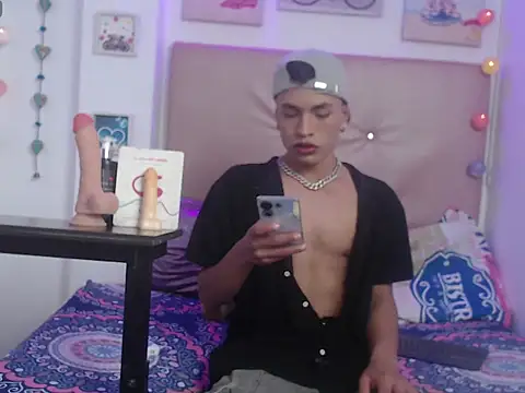 Snapshot of willians___0 chatting on 11.08.25 willians 0 online show from 11.08.25