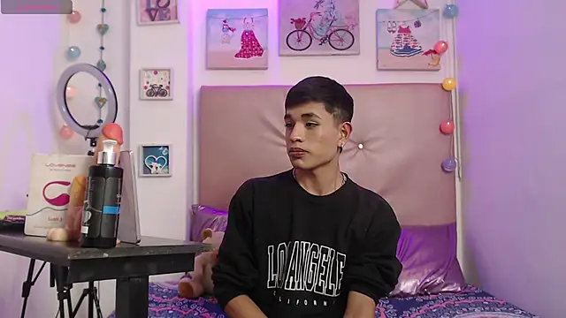 Snapshot of willians___0 chatting on 11.11.25 willians 0 online show from 11.11.25