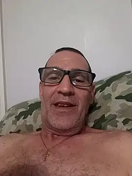 Snapshot of Aluntrus@xh chatting on 03.20.25 Aluntrusxh online show from 03.20.25