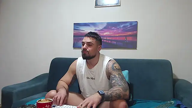 Tiberius hunk online show from 01.14.26