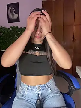 sofia 23x online show from 10.21.25