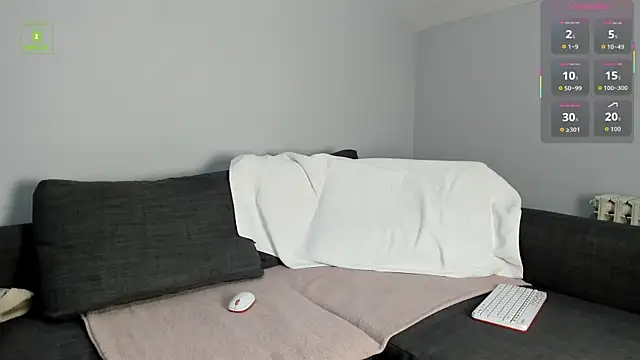 Snapshot of Mateo_Wiliams chatting on 10.26.25 Mateo Wiliams online show from 10.26.25