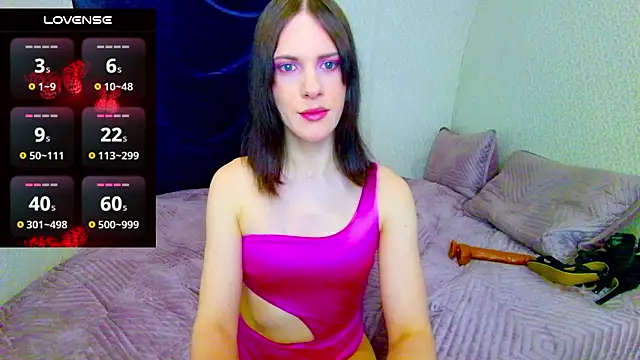 Nicole Redfields online show from 02.21.26