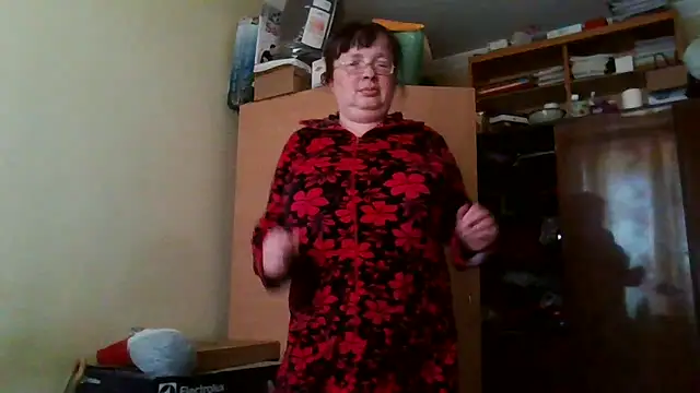 Queen-Elizabeth-25 online show from 03.08.25