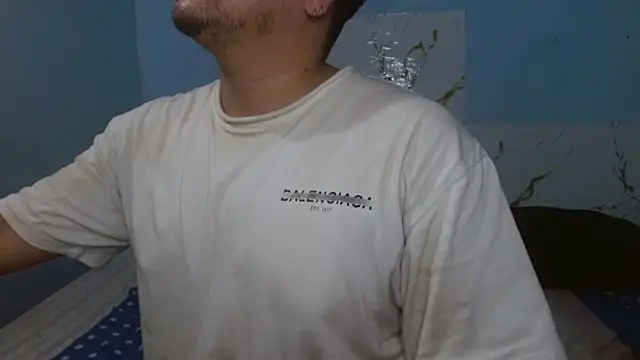 Snapshot of lunaxxx_69 chatting on 03.13.25 lunaxxx 69 online show from 03.13.25