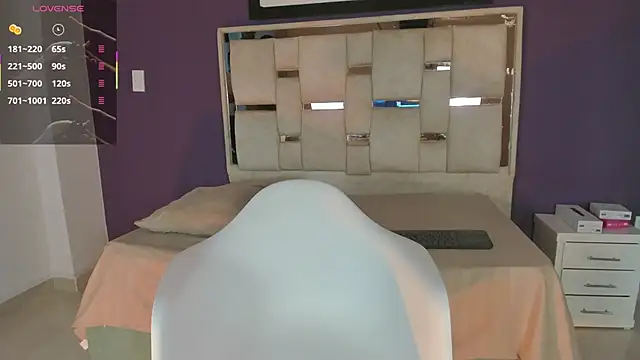 emilyy cooperr online show from 02.14.26