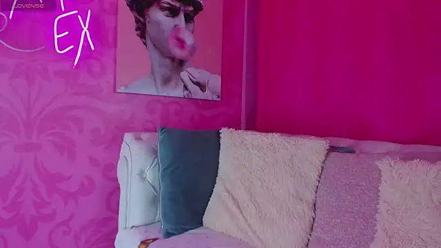 Zoe-S online show from 03.16.25