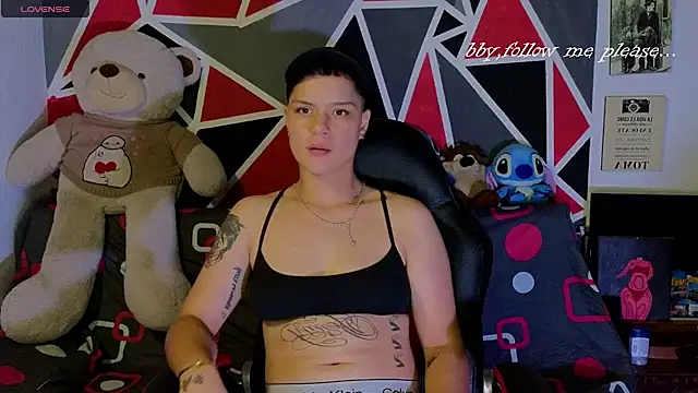 demimoore222 online show from 11.16.25