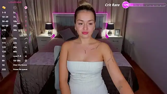 Snapshot of EvaGoddes chatting on 11.11.25 EvaGoddes online show from 11.11.25