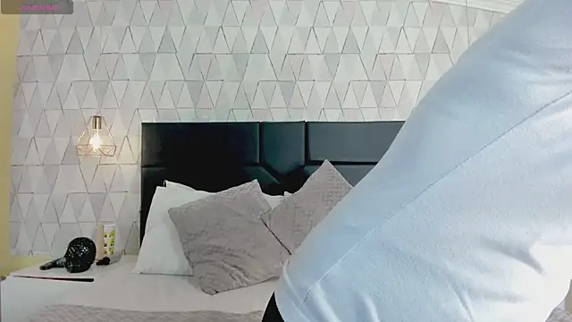 LiliJensen online show from 01.07.26